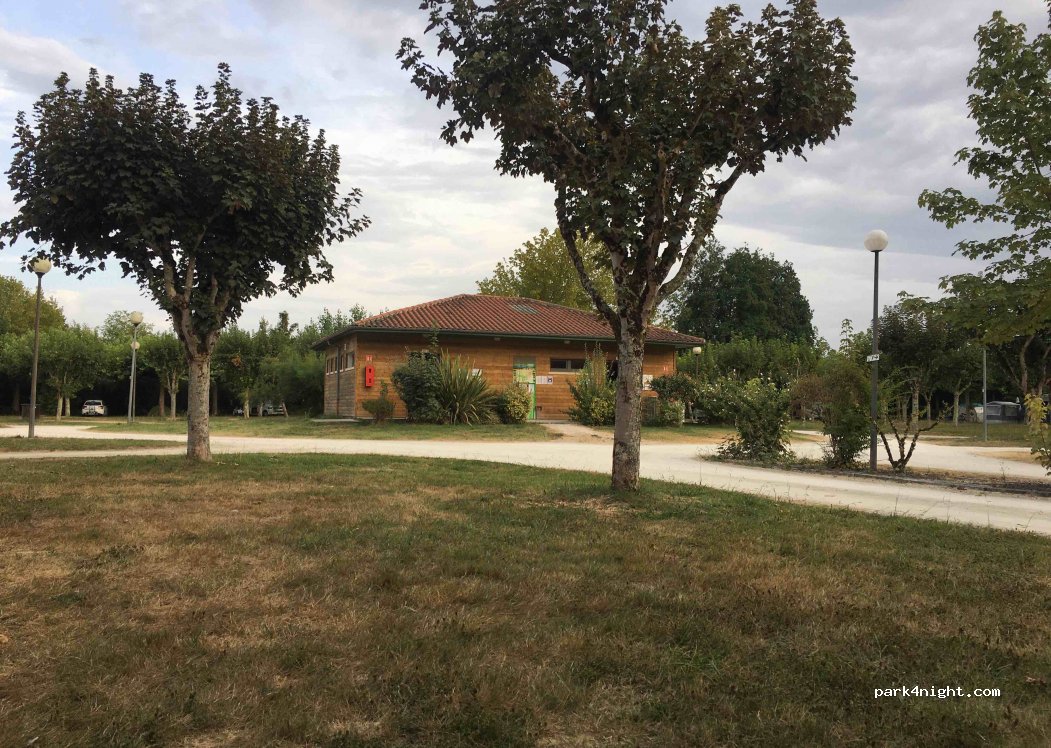 Plein Air Base and Recreation — foto