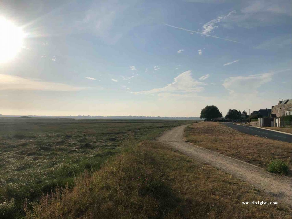 (50590) Regnéville-sur-Mer - 1 Route de la Mare — foto 2