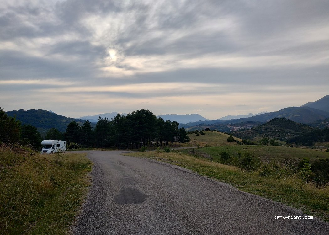 (22473) Laspaúles - Unnamed Road — foto 3