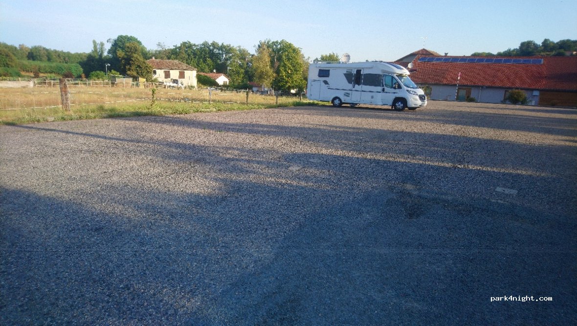 (42110) Salt-en-Donzy - 3 La Valette — foto