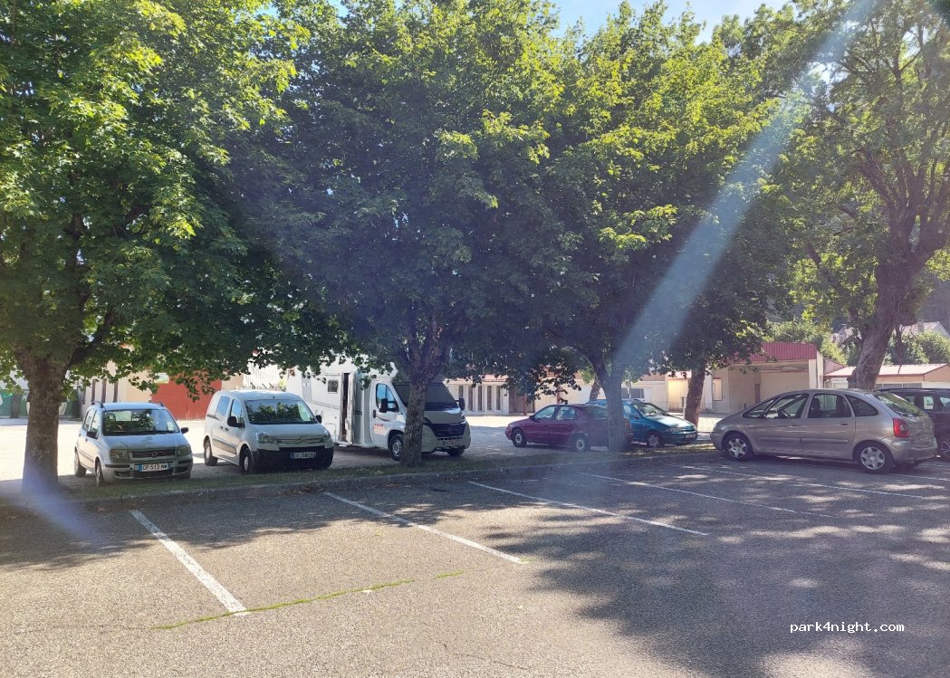(01460) Montréal-la-Cluse - 10 Avenue de Bresse — foto 3