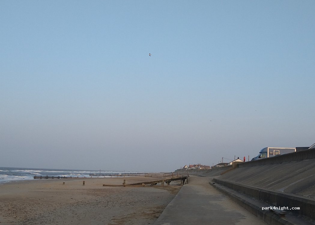 (NR12)  - — foto