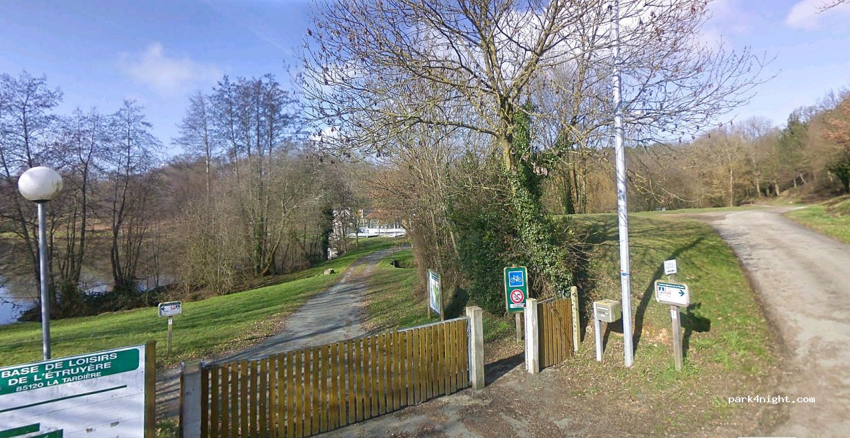 (85120) La Tardière - L'Etruyère — foto 2