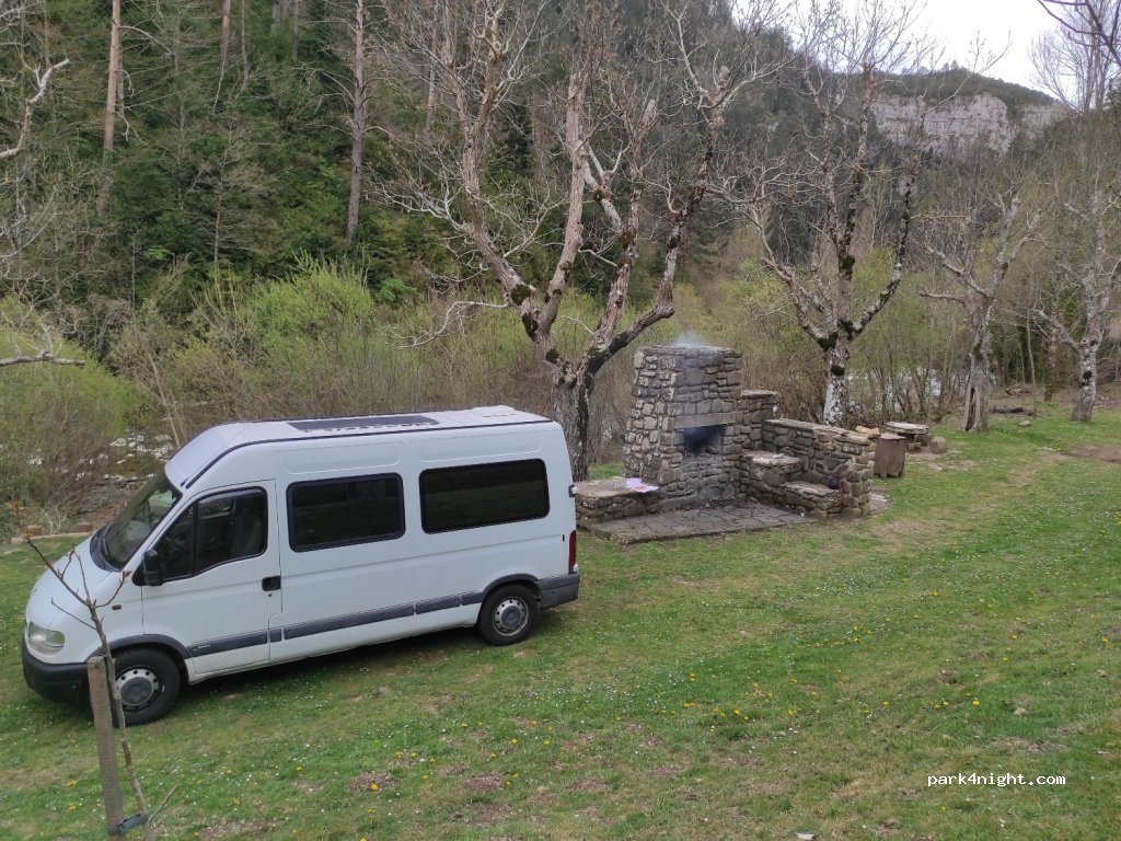 (31417) Isaba - Carretera del Roncal — foto