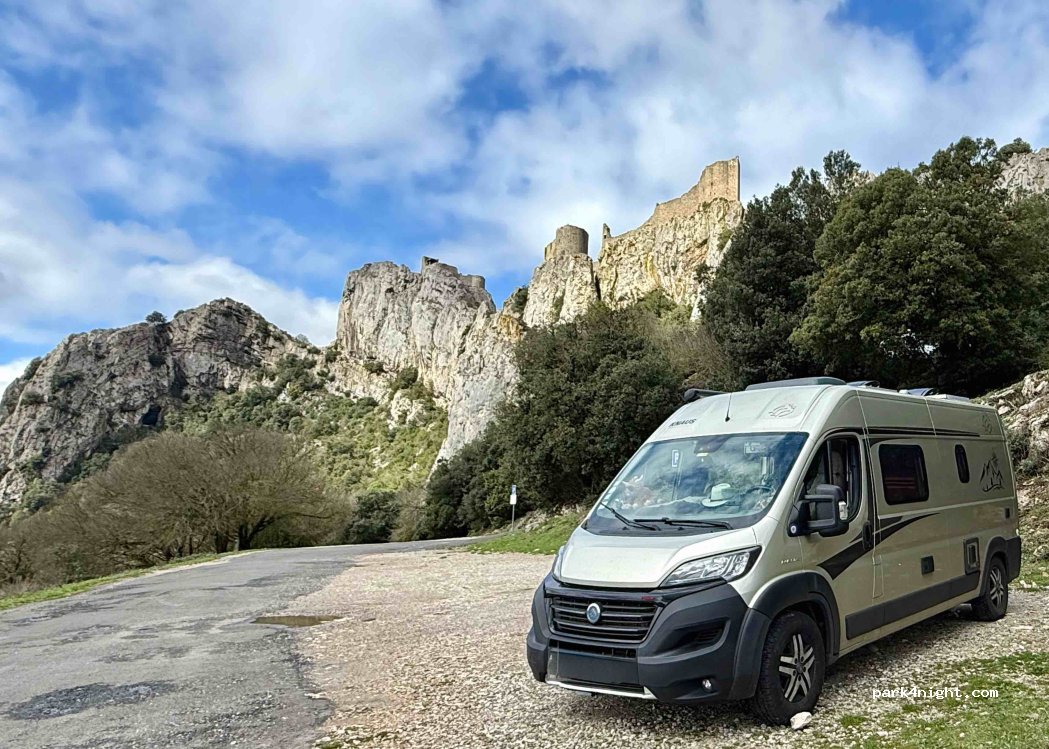 (11350) Duilhac-sous-Peyrepertuse - Route du château — foto 5