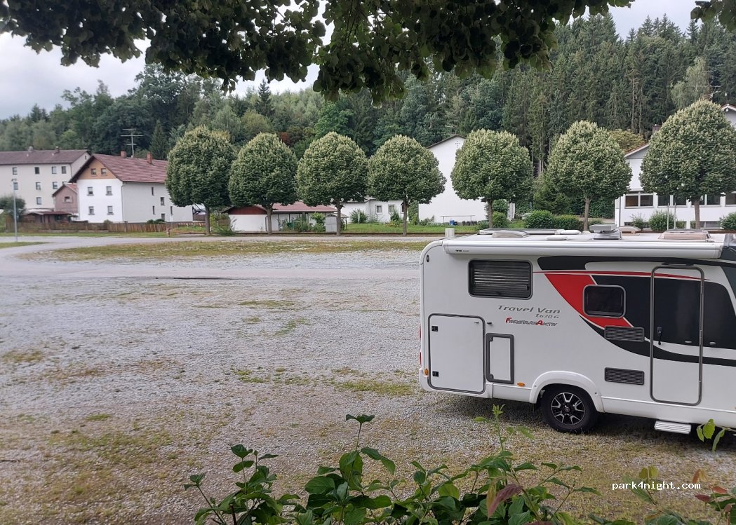 (94244) Teisnach - 10 Kaikenrieder Straße — foto
