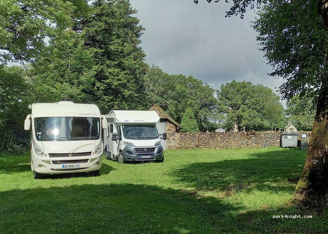 (12600) Lacroix-Barrez - La Prade — foto 2
