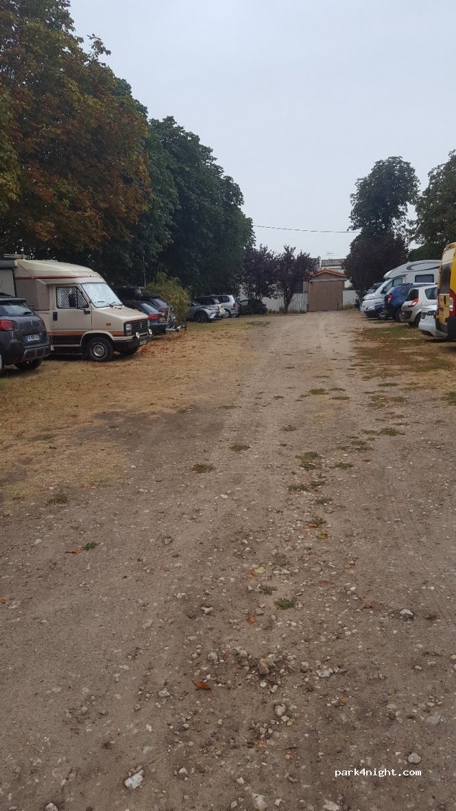 (17320) Marennes-Hiers-Brouage - 27 Rue Pasteur — foto