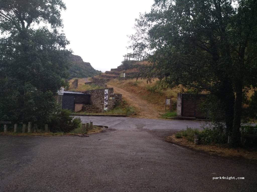 (27460) Sober - Unnamed Road — foto