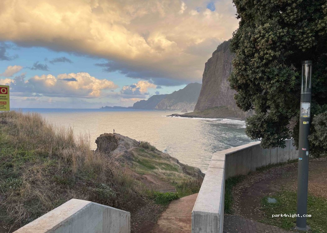 (9230)  - Estrada do Guindaste — foto