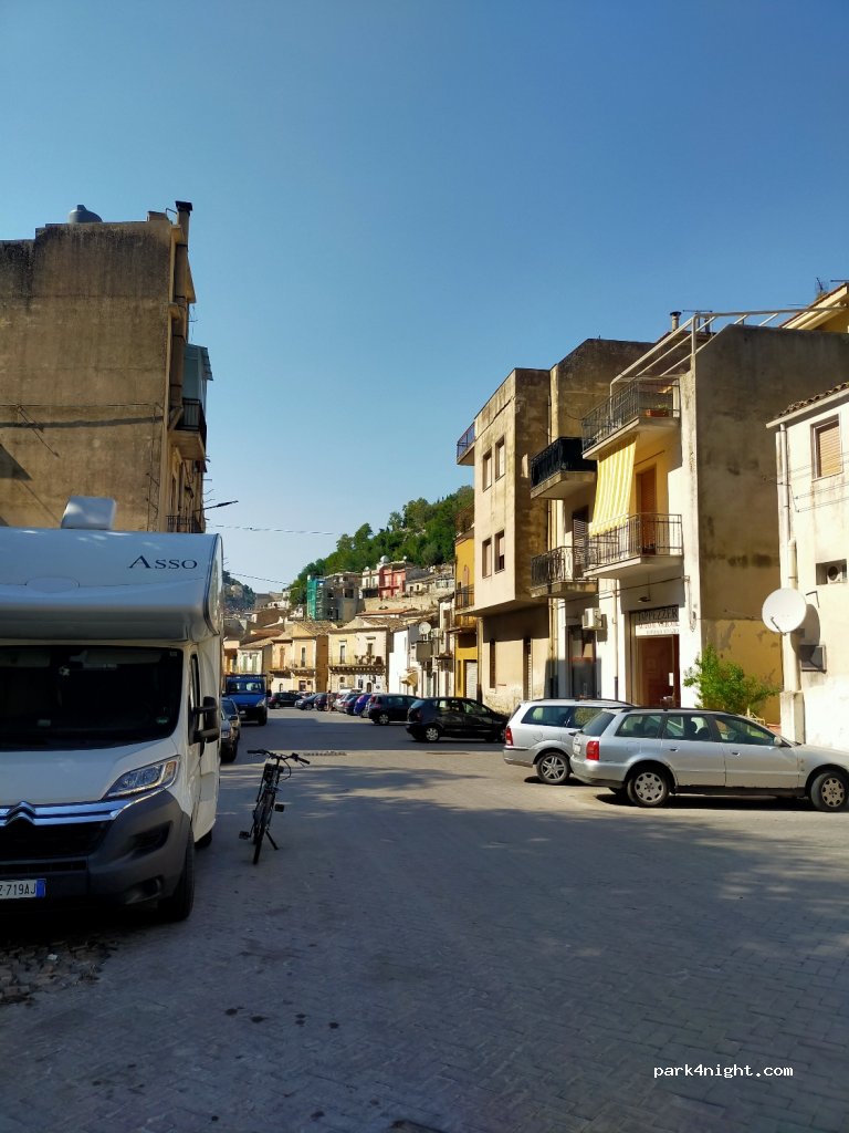 (97015) Modica - 2972 Via Tirella — foto