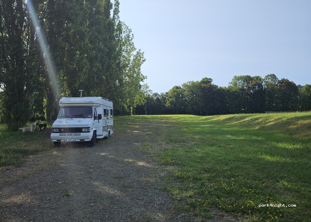 (63260) Chaptuzat - 10 Rue de Bellebat — foto 2