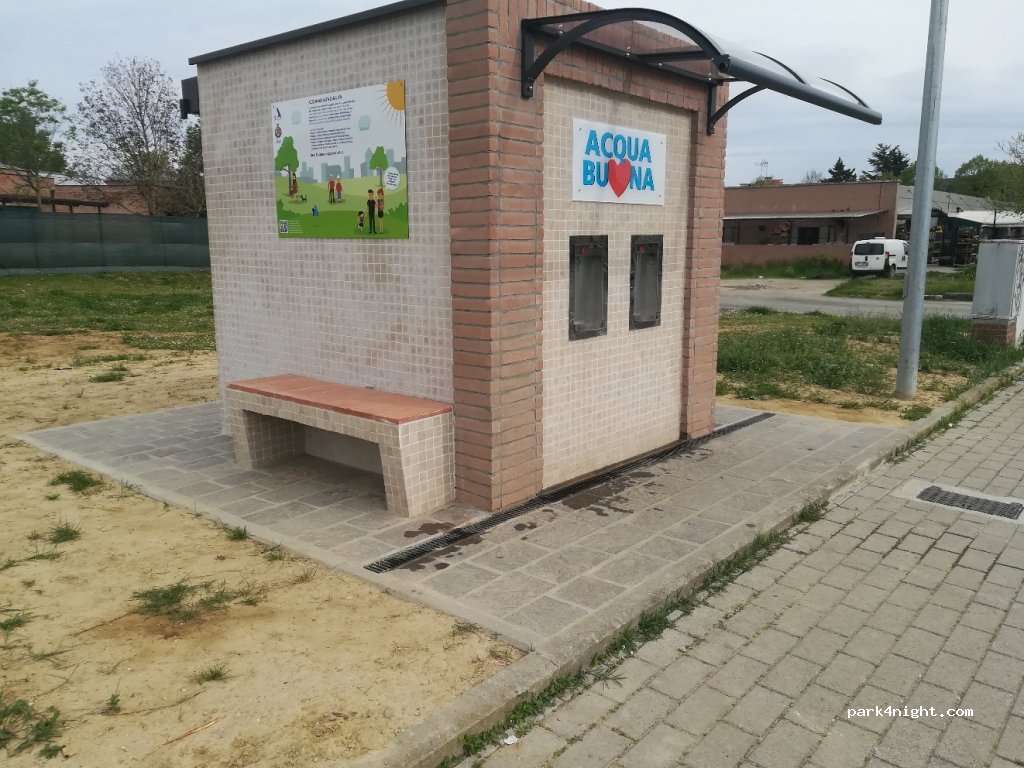 (53036) Staggia - 60 Piazza delle Provincie — foto 2