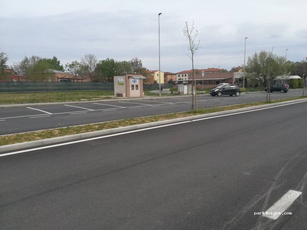 (53036) Staggia - 60 Piazza delle Provincie — foto 3