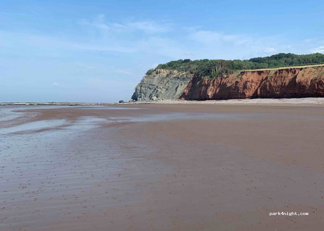 (TA24 6JS) Blue Anchor - 1 Blue Anchor Bay Road — foto