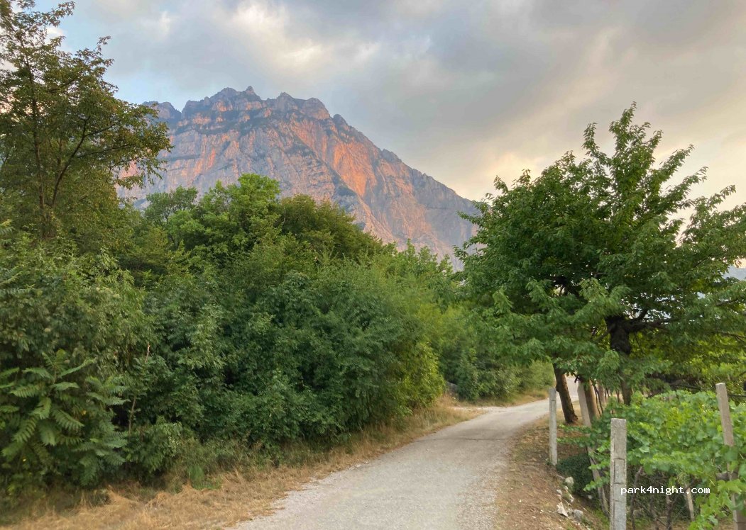 (38074) Dro - Strada di Laguna Muste — foto 2