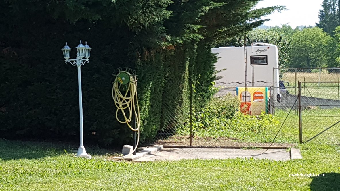 (38710) Mens - Pierre Longue et Tourrond — foto