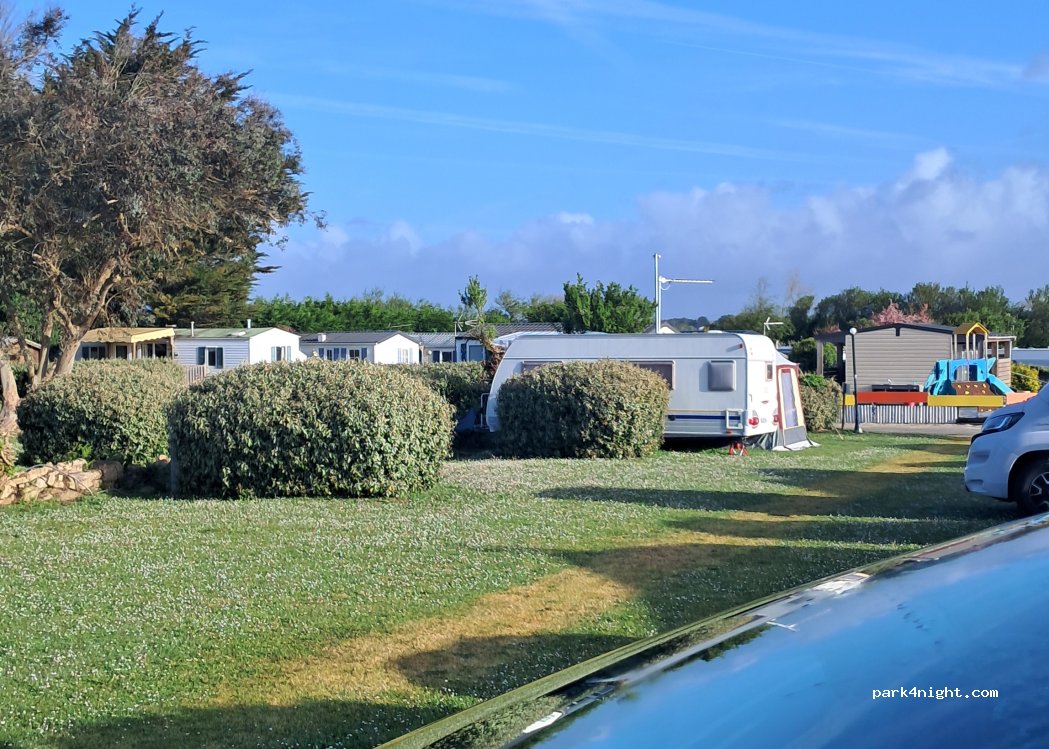 Les Ormeaux — foto 3