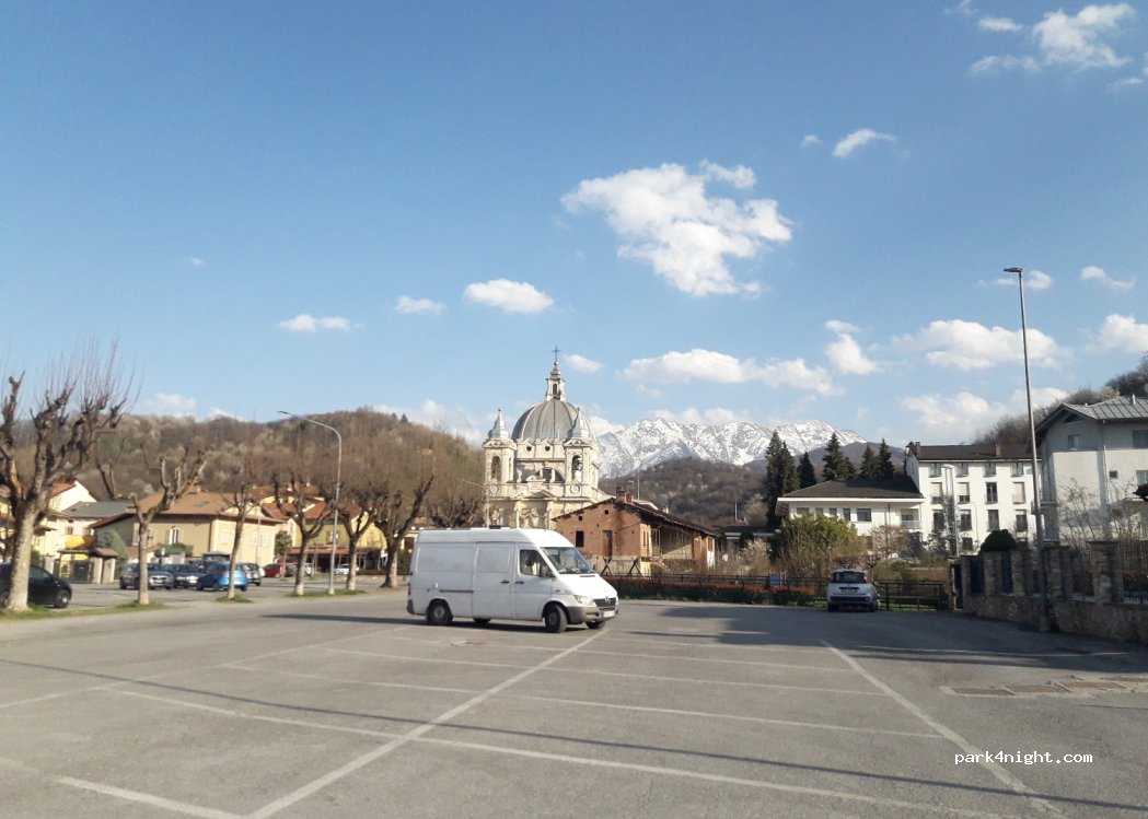 (12012) Boves - 32 Viale Giovanni XXIII — foto