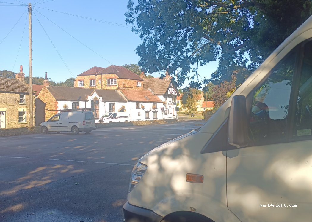 (YO13 9HH) West Ayton - 2 Hall Garth Lane — foto