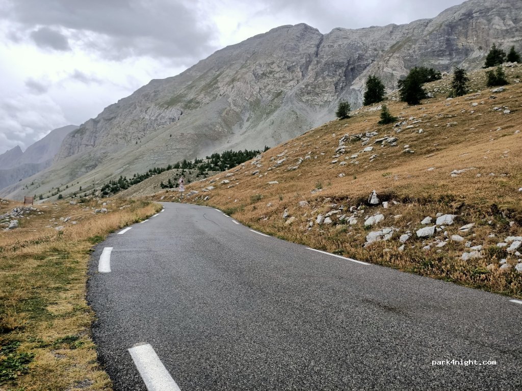 (06470) Saint-Martin-d'Entraunes - Route du Col des Champs — foto 4