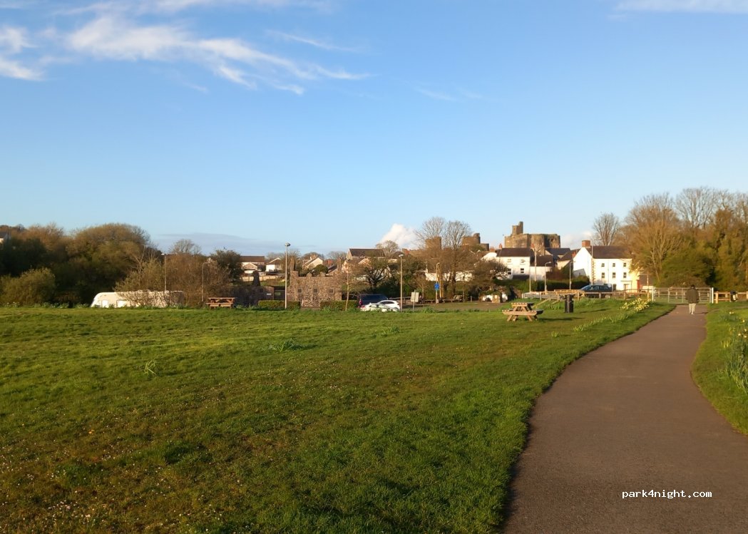 (SA17 4UU) Kidwelly - 35 Bridge Street — foto 4