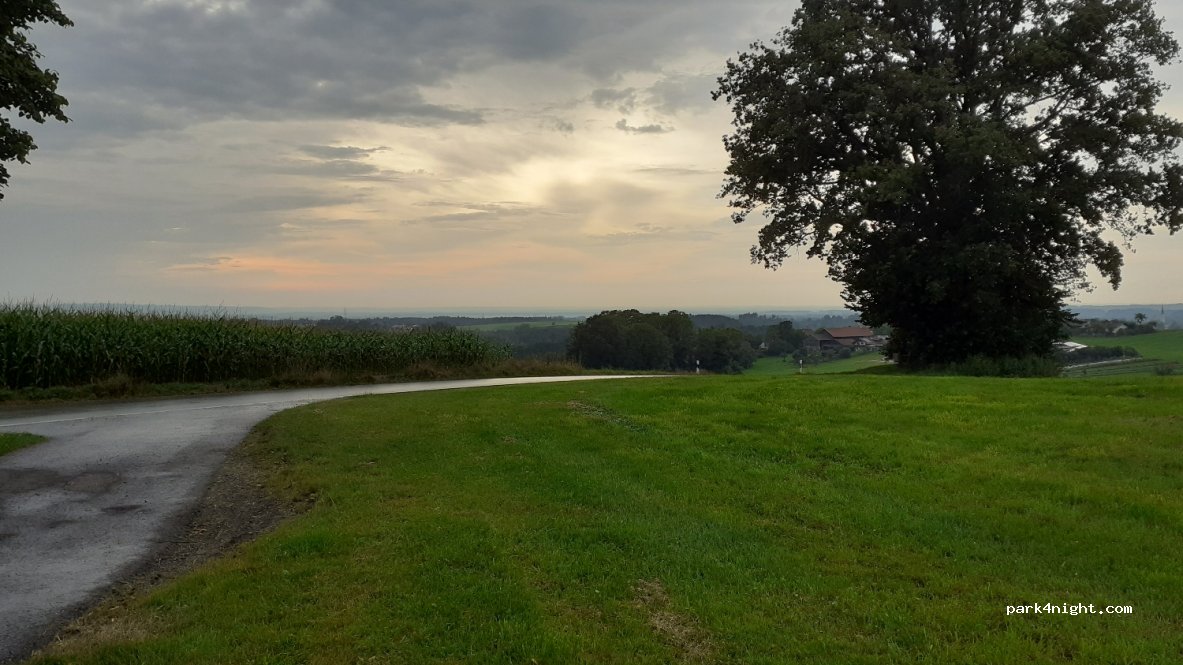 (83083) Riedering - Unnamed Road — foto