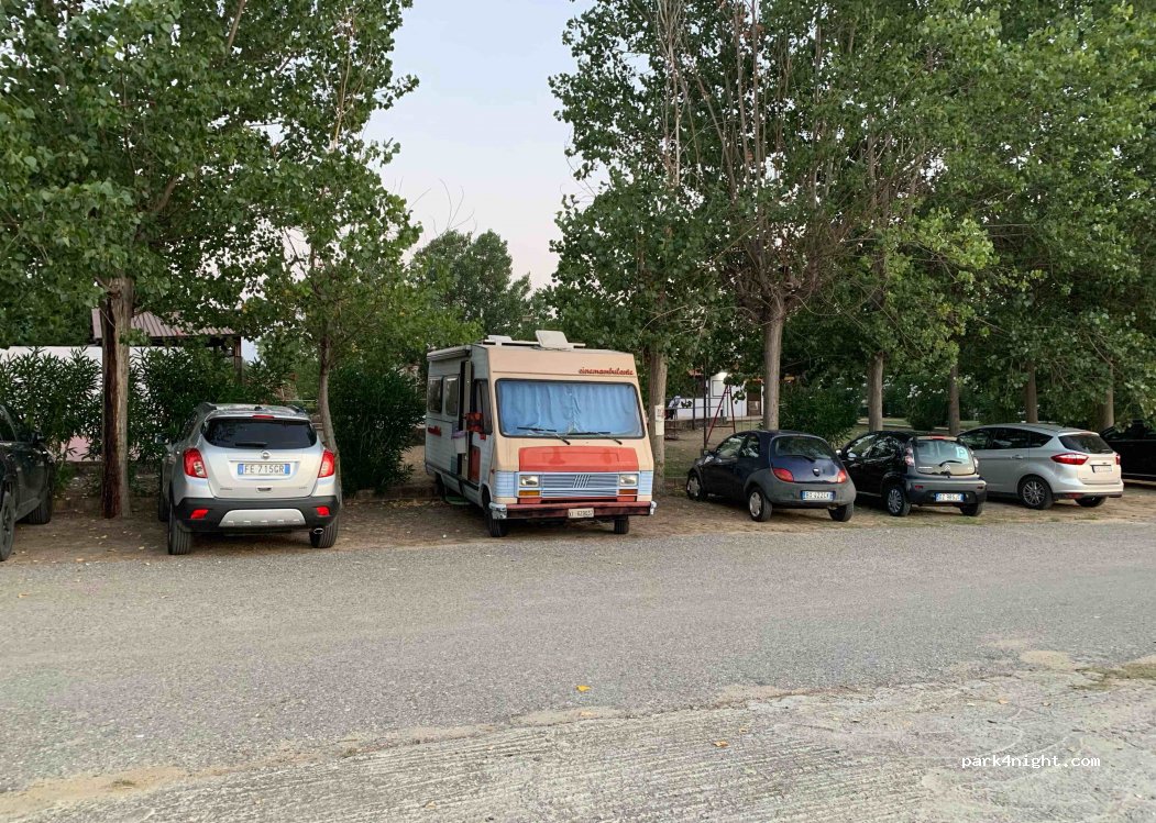 (88842) Steccato di Cutro - Unnamed Road — foto 2