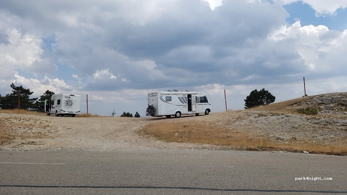 (84410) Bédoin - D974 — foto 2