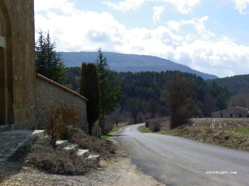 (83840) Le Bourguet - D252 chapelle sainte anne — foto 3