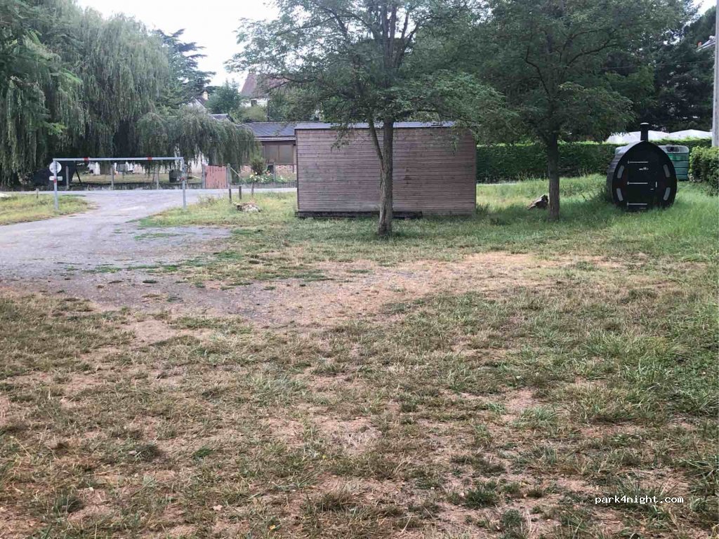 (37270) Athée-sur-Cher - 9 Rue du Château — foto 2