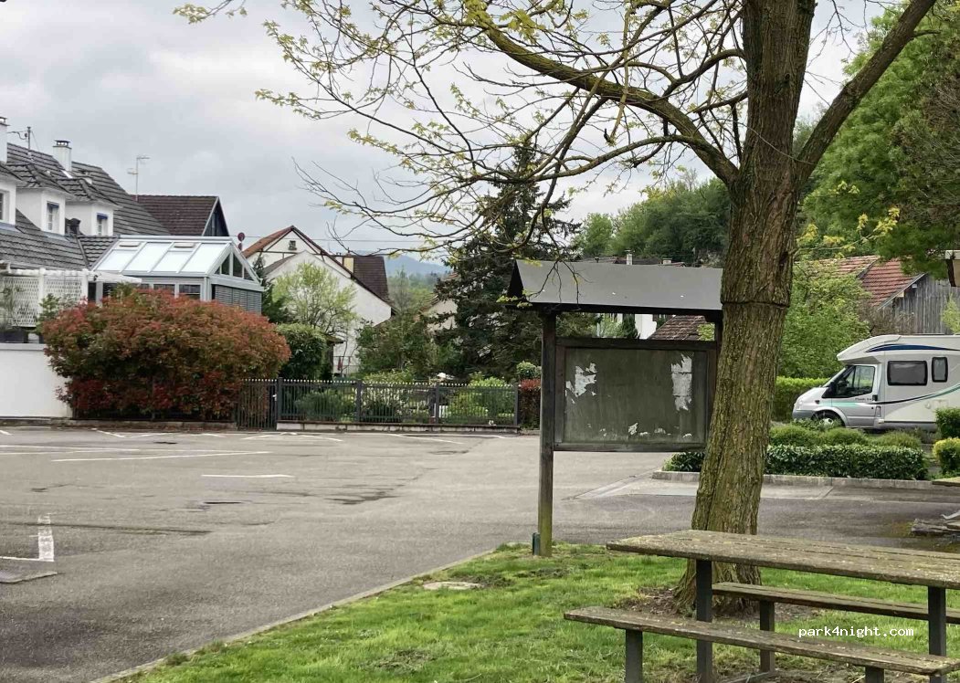 (68480) Oltingue - 20 Place Saint-Martin — foto 5
