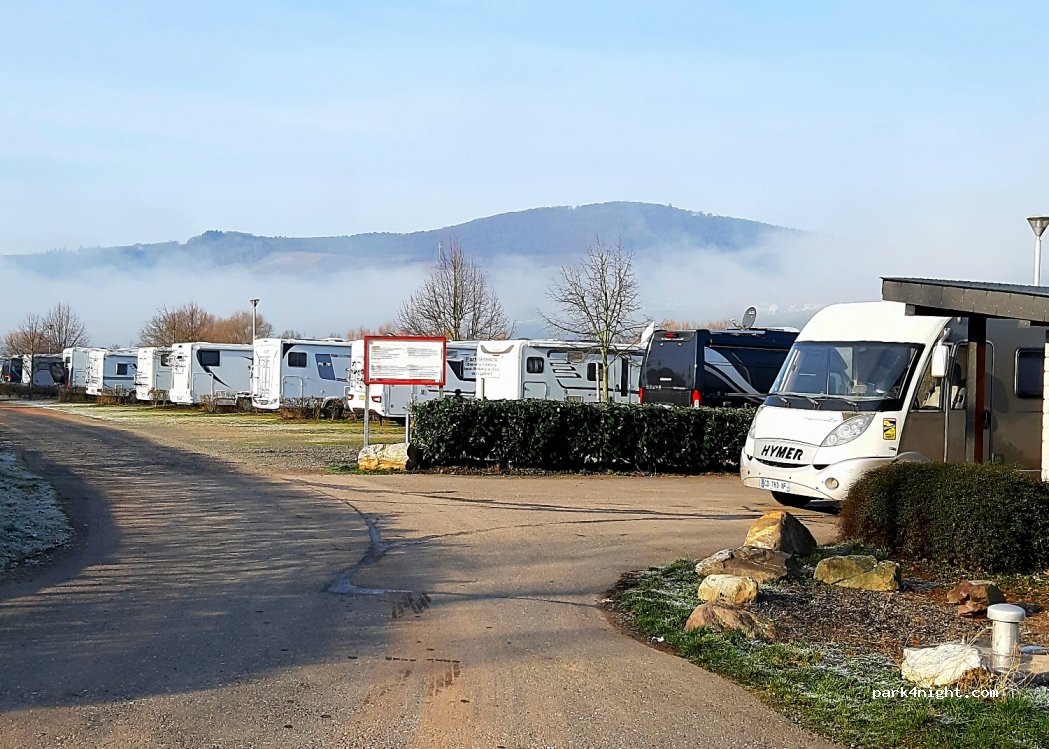 Wohnmobilstellplatz „Brauneberger Juffer” — foto
