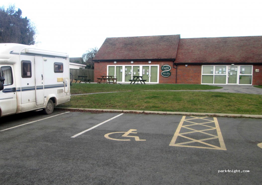 (LL14 5AJ) Chirk - Castle Road — foto 2