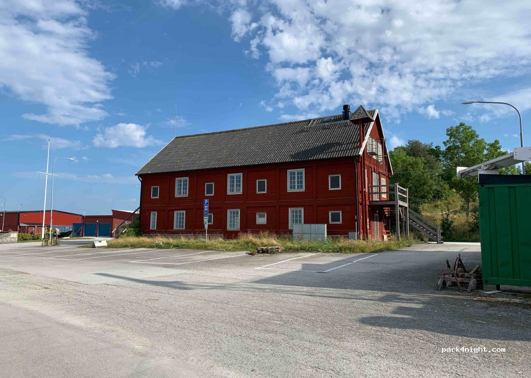 (624 48) Slite - 5 Kronbrunnsgatan — foto