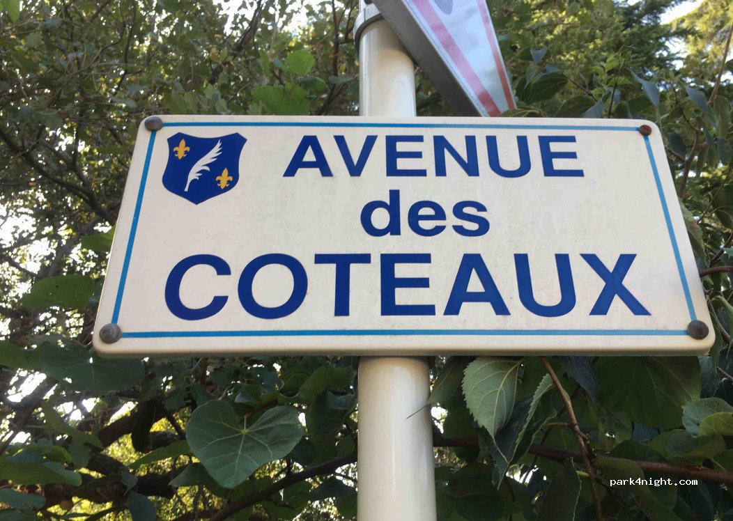 (06400) Cannes - 6 Avenue des Coteaux — foto 2