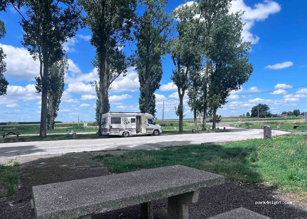 (71620) Saint-Maurice-en-Rivière - Route de Dole — foto 4