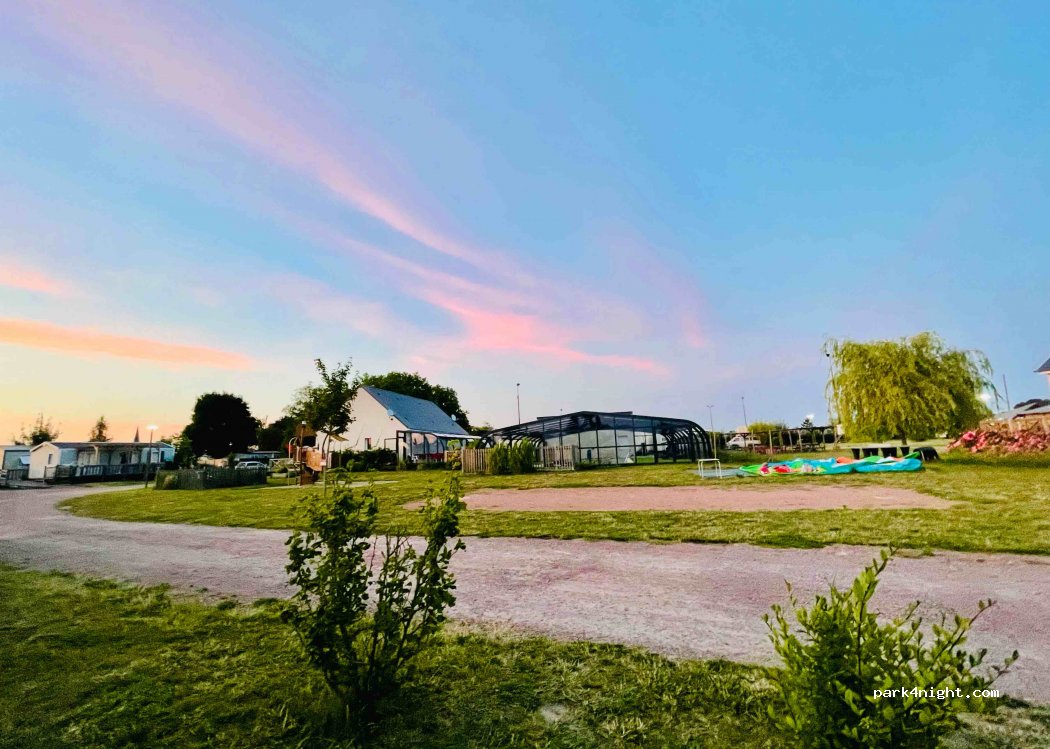 Camping Loire et Châteaux — foto 2