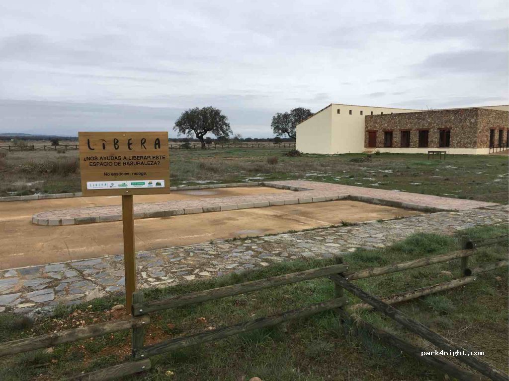 (06730) Navalvillar de Pela - EX-116 — foto