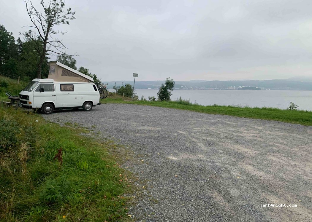 (3940)  - 249 Friervegen — foto