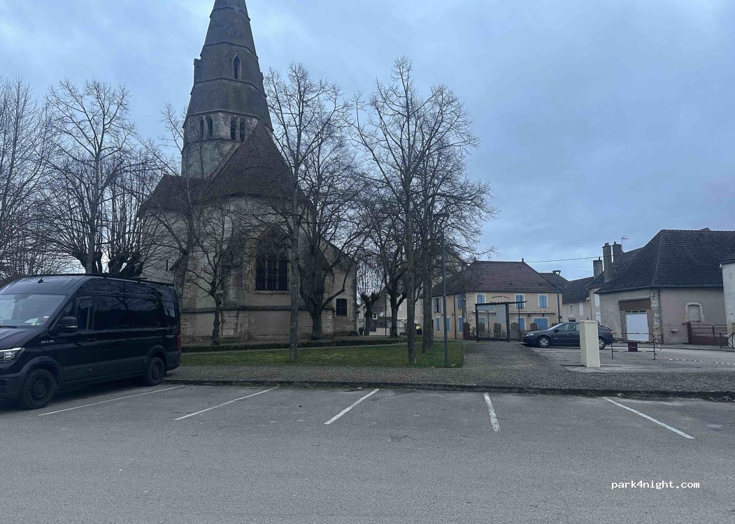 (71150) Demigny - 9 Place de l'Église — foto 3