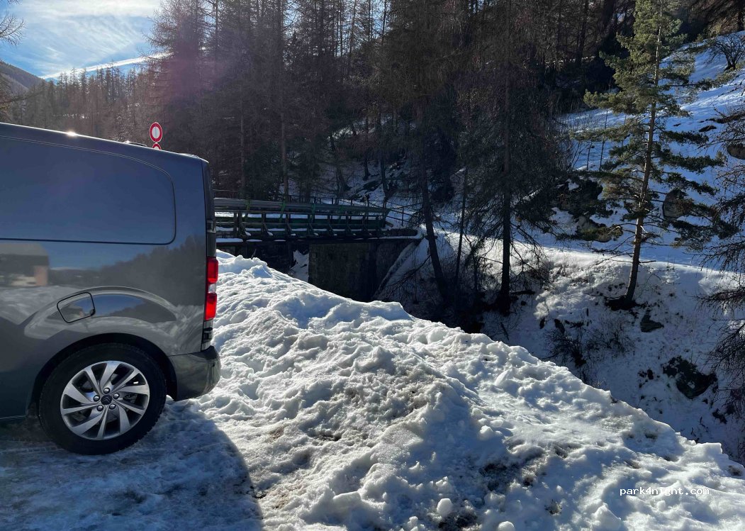 (05560) Vars - Les Sagnes et les Horts — foto
