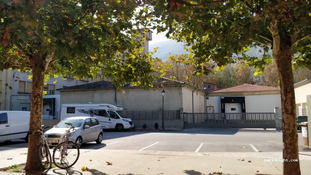 (17174) Sant Feliu de Pallerols - 62 Carretera d'Olot — foto 2