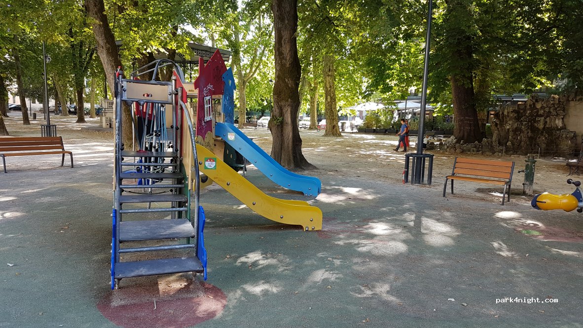 (25000) Besançon - 11 Rue de la Préfecture — foto