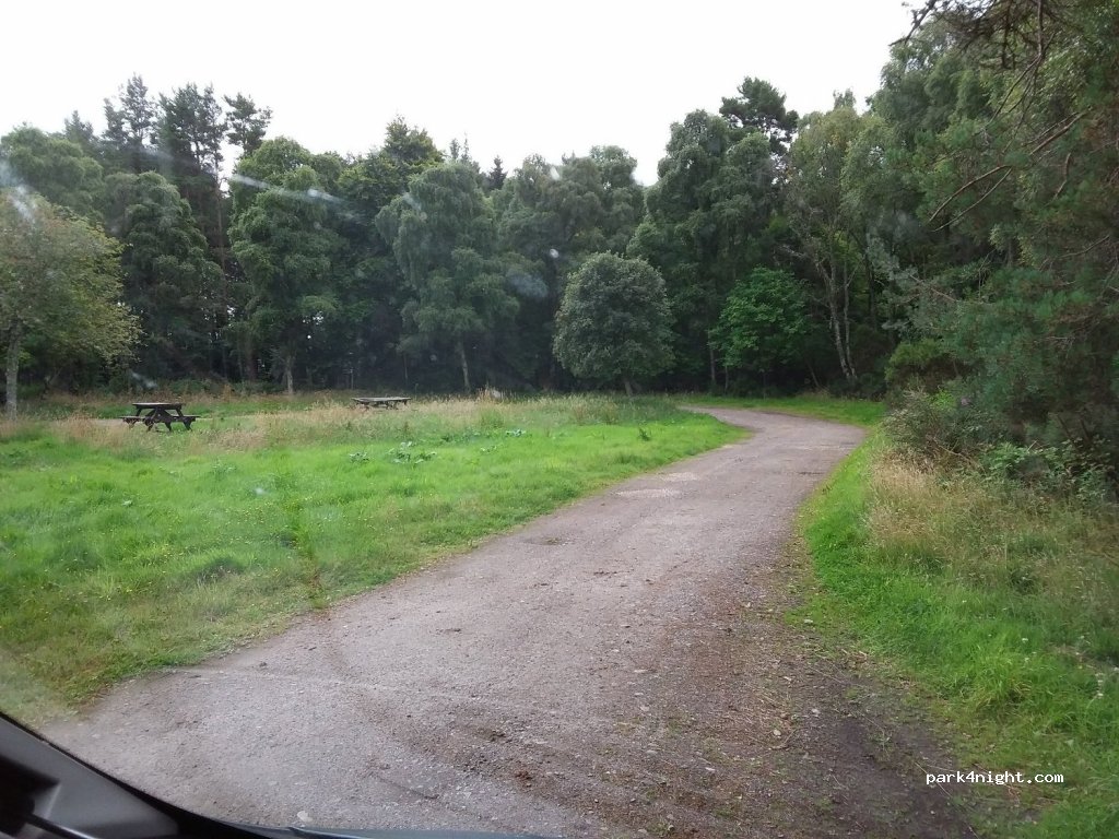 (IV32 7QB) Fochabers - B9015 — foto