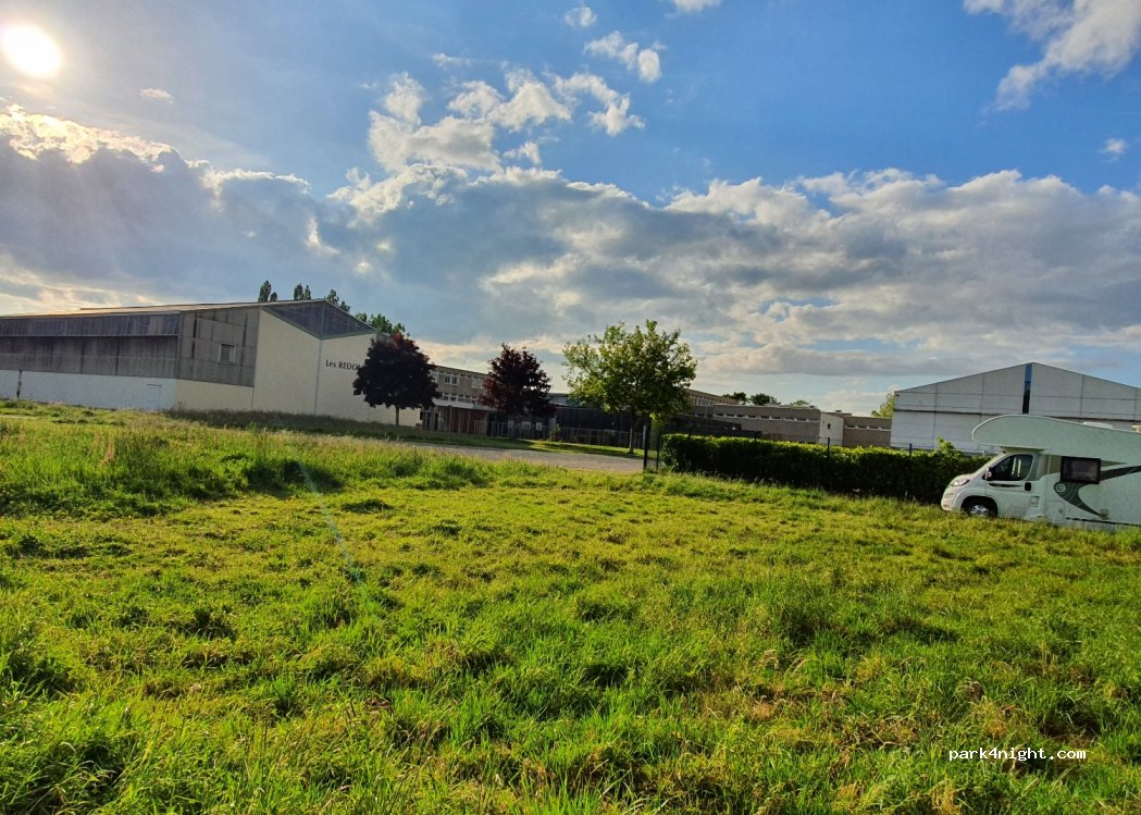 (44270) Machecoul - 6901 Boulevard Jean de Grandmaison — foto 4