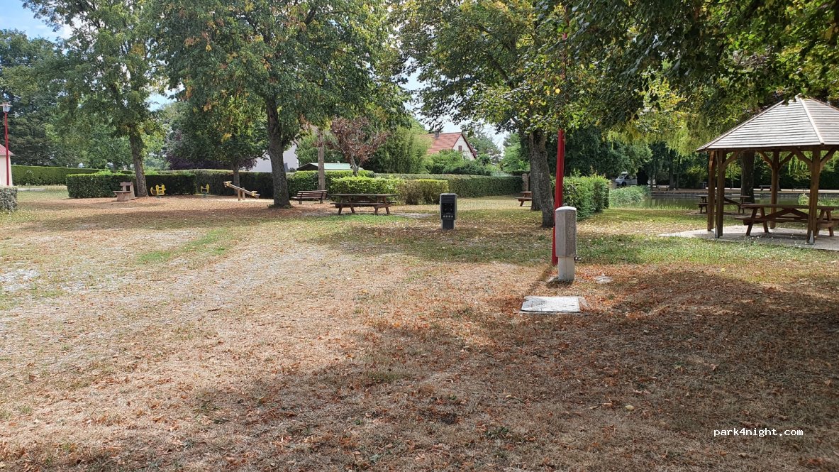 (23170) Budelière - 22 Lotissement la Brande Gazille — foto 2