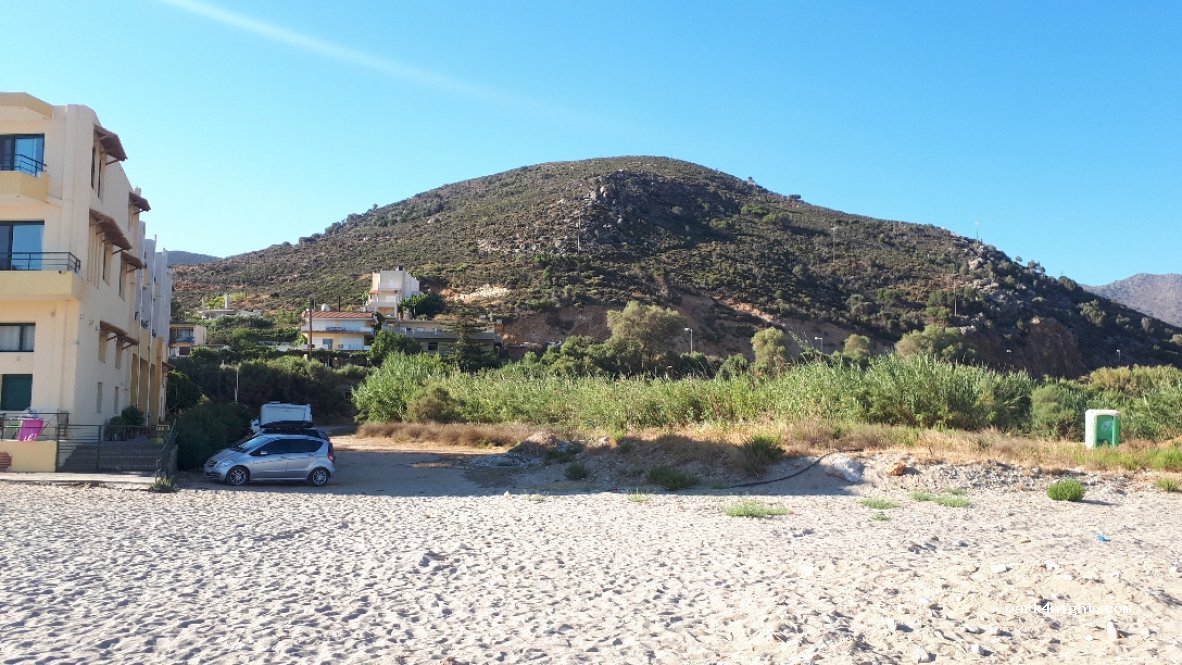 (715 00) Paralia Fodele - Ethniki Odos Rethimnou Irakliou — foto 4
