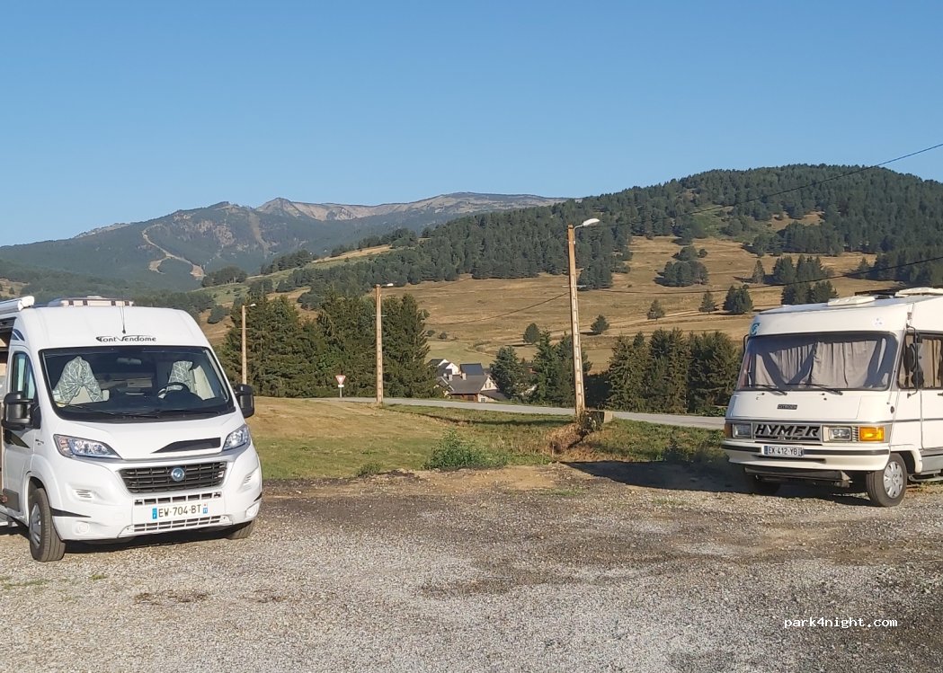 (66210) Puyvalador - Voie Communale le Village — foto 3