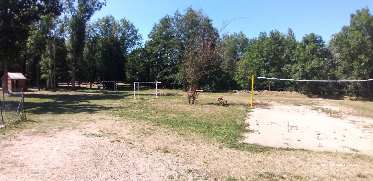 (63440) Saint-Quintin-sur-Sioule - 13 Croix Imbert — foto 2